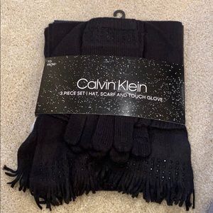 Calvin Klein Glove set